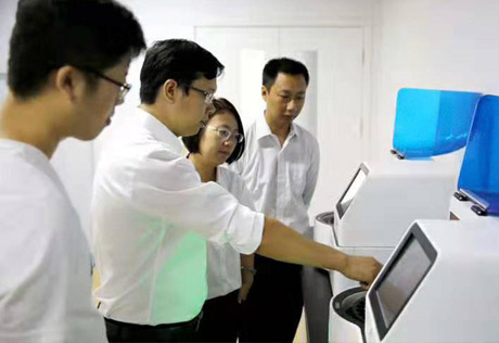 ҽ��΢��Ԫ�ؼ���ǽ��⵰�Ƶ�Ӫ����ֵ�ͺô�